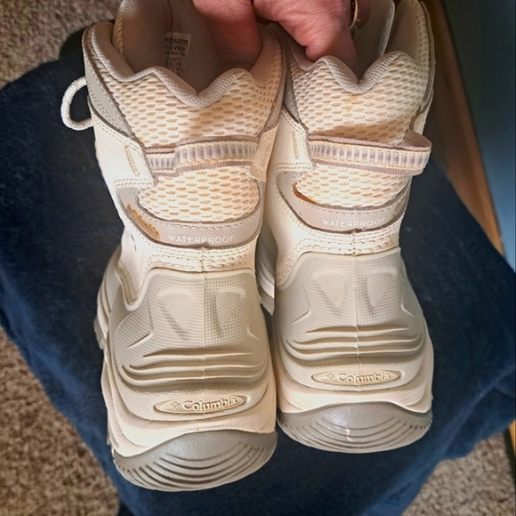 Columbia White women's Snow Boot 200g Insulation NWT sz 8.5 - Picture 8 of 13
